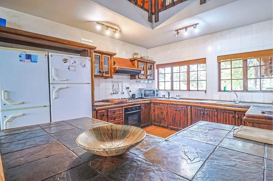 8 Bedroom Property for Sale in Oranjeville Free State